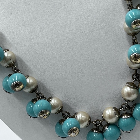 J. Crew Funfetti Aqua Faux‎ Pearl Turquoise Beaded Bauble Cluster Bib Necklace - Picture 4 of 16